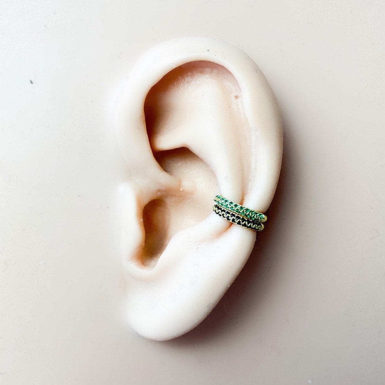 Dainty stackable sapphire cz ear cuff, ear cuff no piercing, gold ear cuff, ear cuff non pierced, fake conch piercing, ear cuffs