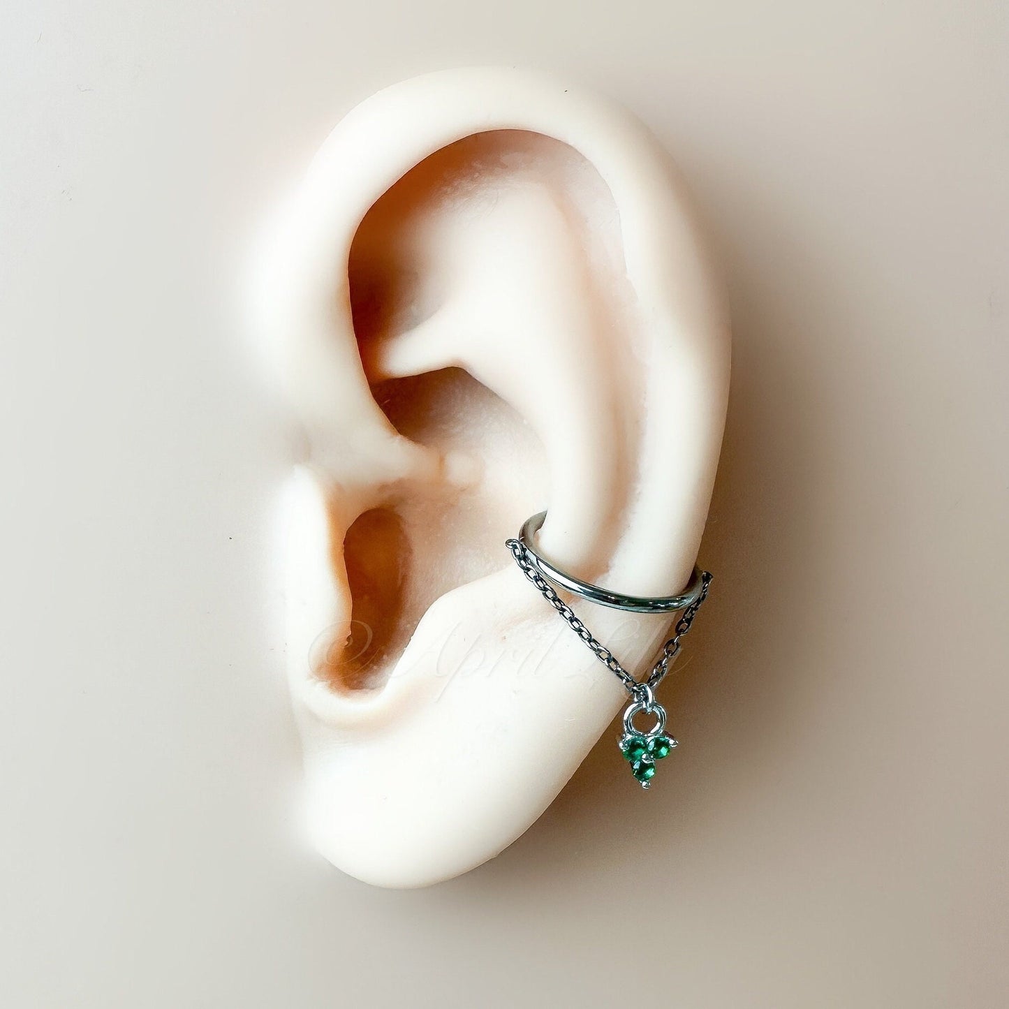 16g 18g 6mm 8 mm 10mm 12mm Gold Diamond Clover F136 Titanium Chain Charm Conch Hoop, gold hoop, silver hoop, 3 dots charm, helix charm hoop