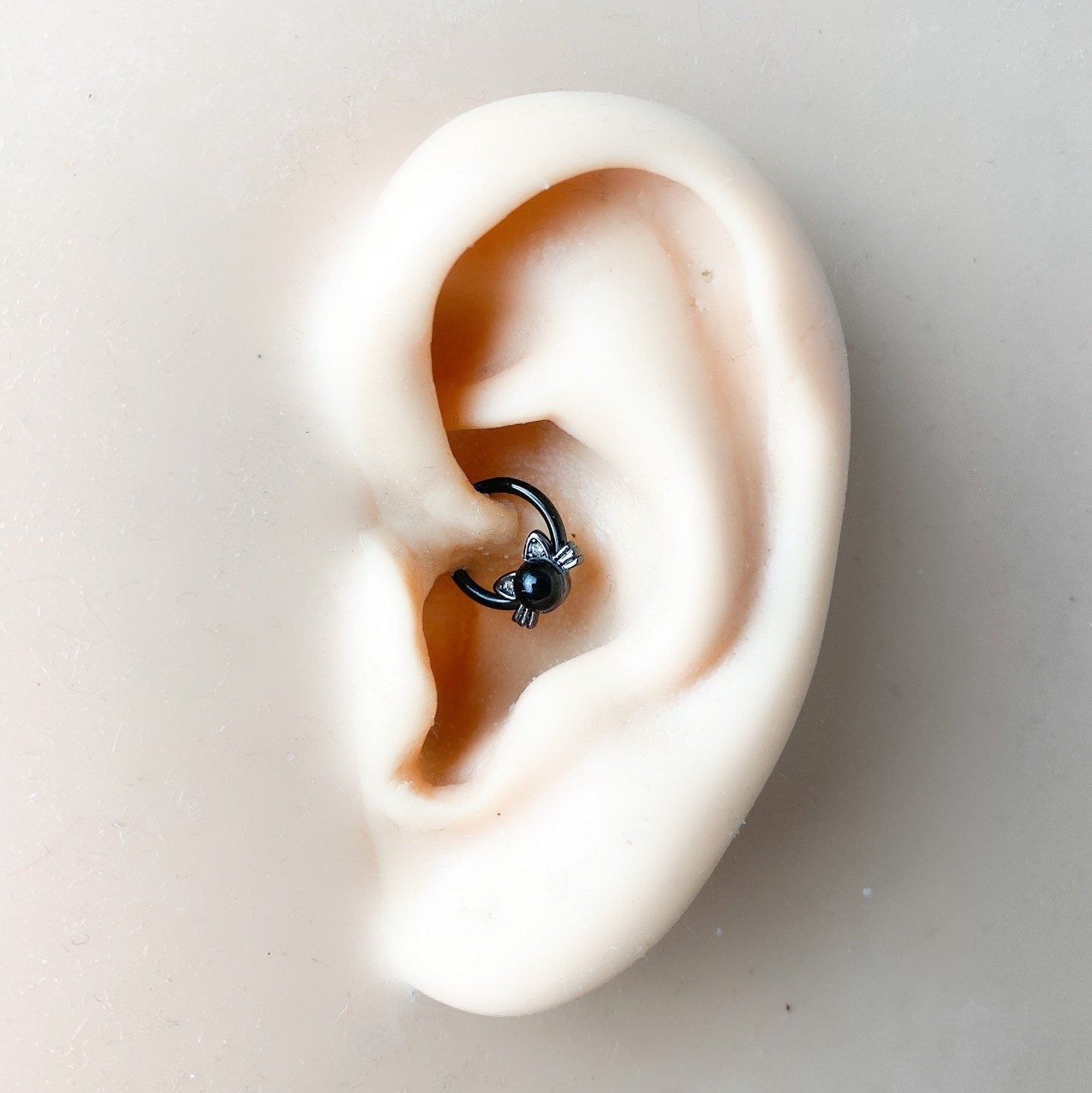 16g 8mm 10mm Cute kitty cat stainless steel daith hoop, elegant cute daith huggie, hoop huggies, cartilage piercing, helix hoops