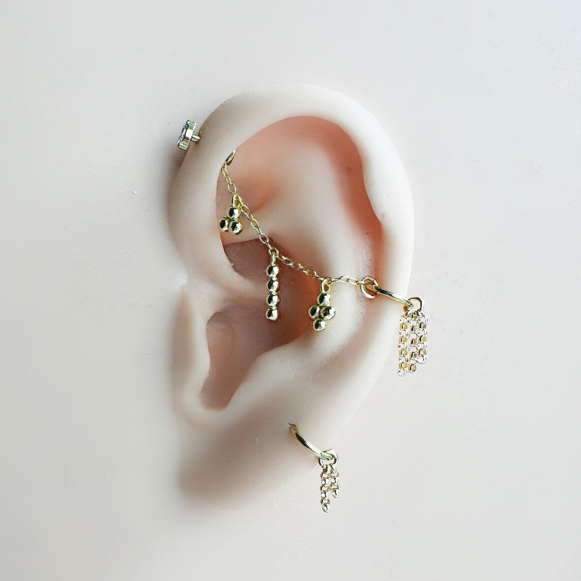 Dainty Industrial Barbell Chain for Piercing, Helix Chain Piercing, Chain Earring, Conch Chain Piercing 16g, 18g, 20g