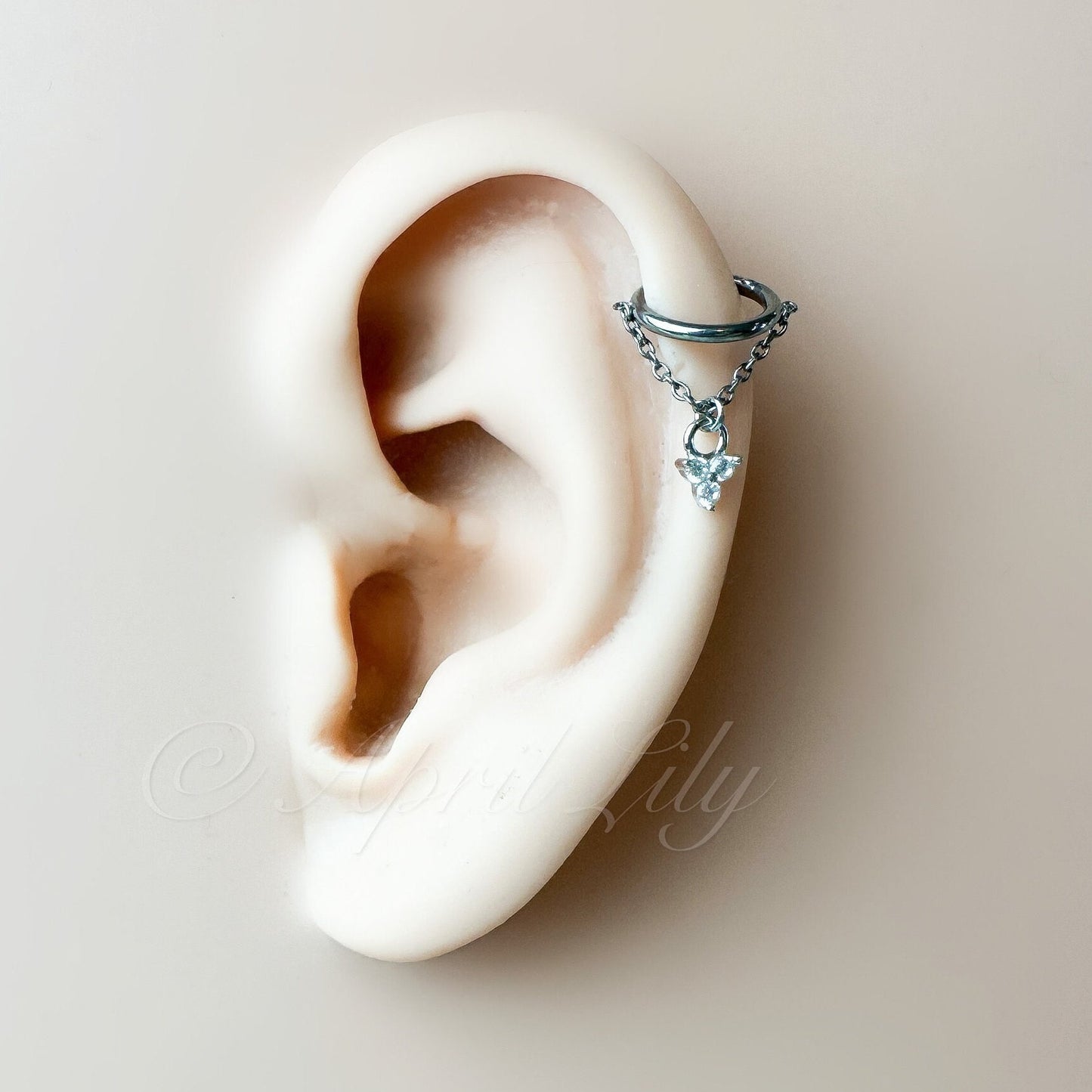 16g 18g 6mm 8 mm 10mm 12mm Gold Diamond Clover F136 Titanium Chain Charm Conch Hoop, gold hoop, silver hoop, 3 dots charm, helix charm hoop