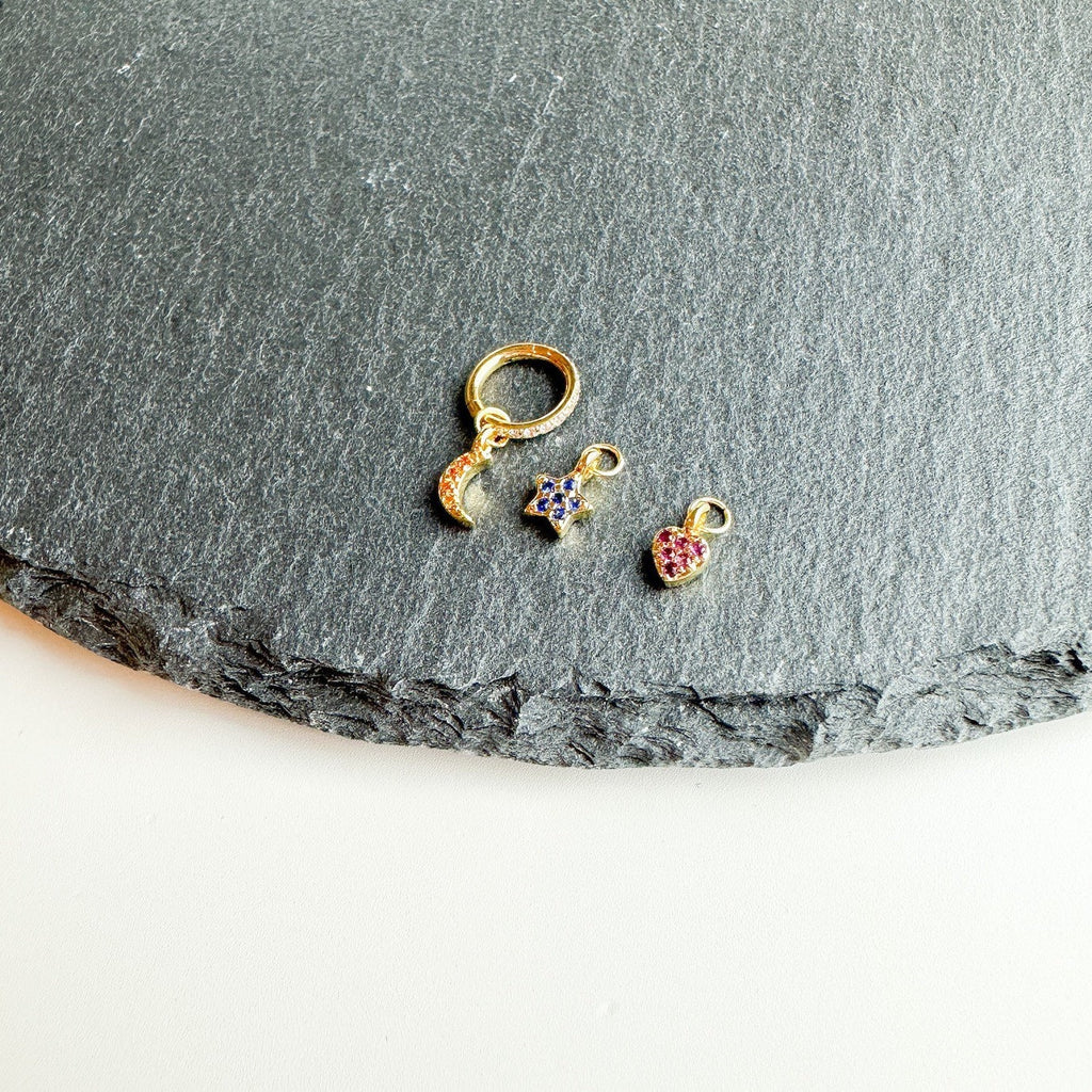 16g 18g Dainty Starry Night Hoop Charm, segment clicker, stainless steel silver or gold, rook huggie, hoop huggies, helix hoop charm 6mm