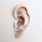 16g 18g Dainty Sweet Heart Hoop Charm, segment clicker, stainless steel silver or gold, rook huggie, hoop huggies, helix hoop charm 6mm