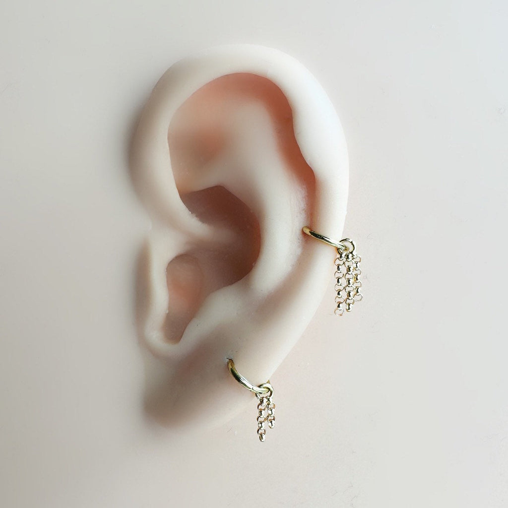 Minimalist Rolo Chain Helix Hoop Earrings, rook piercing, hoop huggies, cartilage piercing, tiny hoops, helix hoops, small hoops 16g, 18g