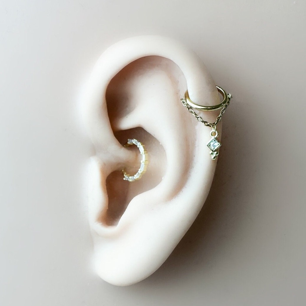 16g 18g 6mm 8mm 10mm 12mm Lena Charm Implant Grade Titanium G23 Chain Gem Hoop conch, piercing F128, helix hoop, gold hoop, silver hoop