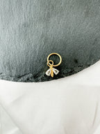 16g 14g Little Bee Hoop Belly Ring, Titanium silver or gold, belly piercings, 8mm or 10mm, Hoop Piercing, belly hoop
