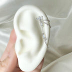 Dainty Triple Chain Gold Moonstone CZ Helix Piercing, cartilage piercing 20g, helix piercing, chain earrings, helix hoops, minimalist