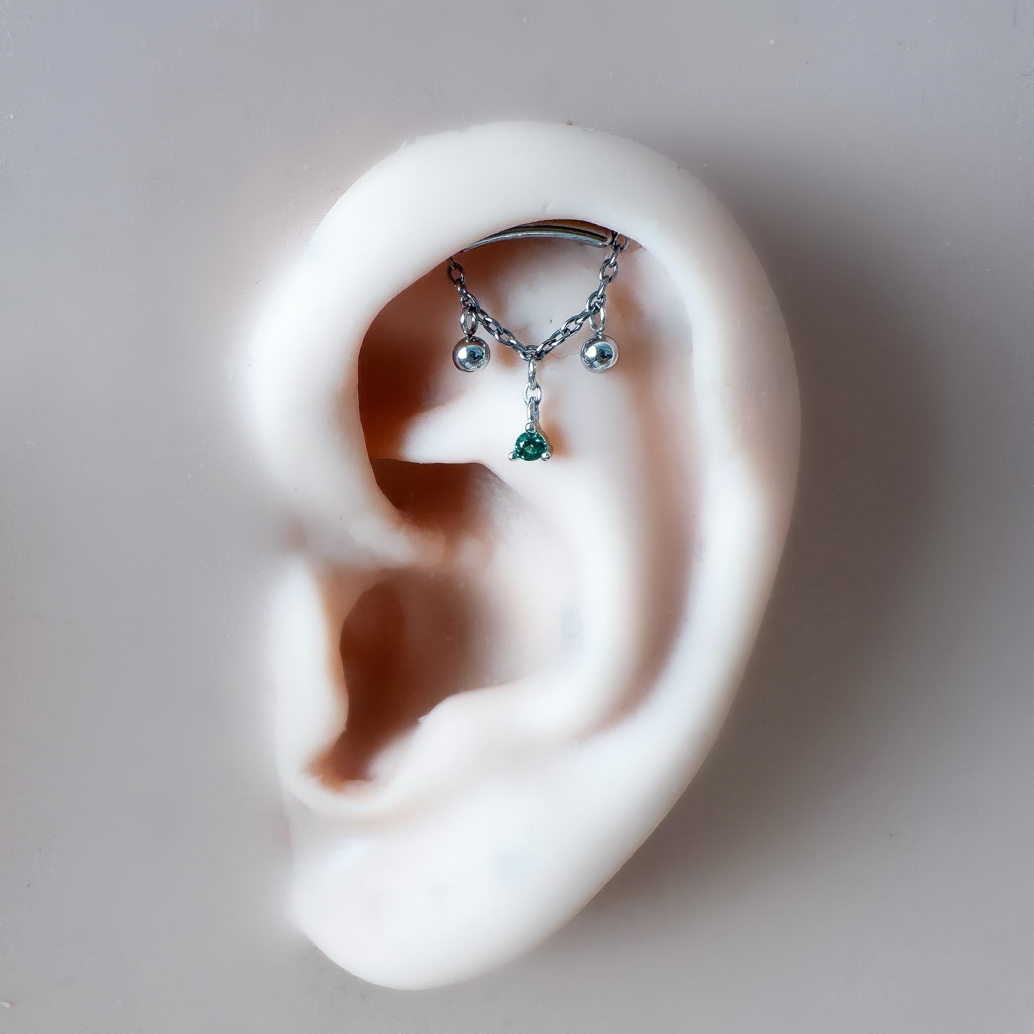 Dainty Hidden Helix Piercing 16g Titanium Selene Silver Diamond CZ flat piercing, helix labret, cartilage piercing, chain piercing, 6mm, 7mm