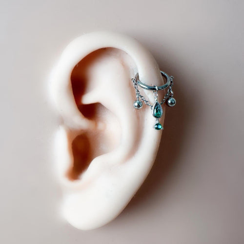 14g 16g 18g 6mm-12mm Dainty Selene Emerald CZ Single Chain Conch Piercing, conch earring, chain piercing, helix hoop, Surgical Steel Clicker