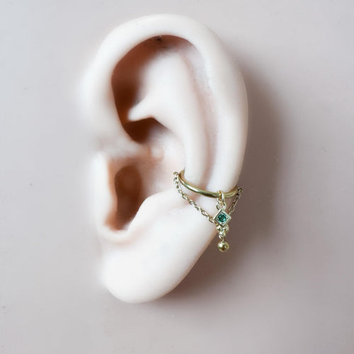 14g 16g 18g 6mm-12mm Amelia Ball Emerald CZ Implant Grade Titanium Chain conch hoop, helix hoop, gold hoop, clicker hoop, Segment Ring