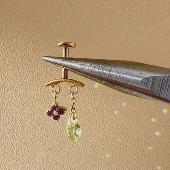 16G/18G/20G Waterproof Threadless Push Pin Dainty Blossom Leaf Charm Vertical Helix Piercing, Vertical hidden rook piercing, Hypoallergenic