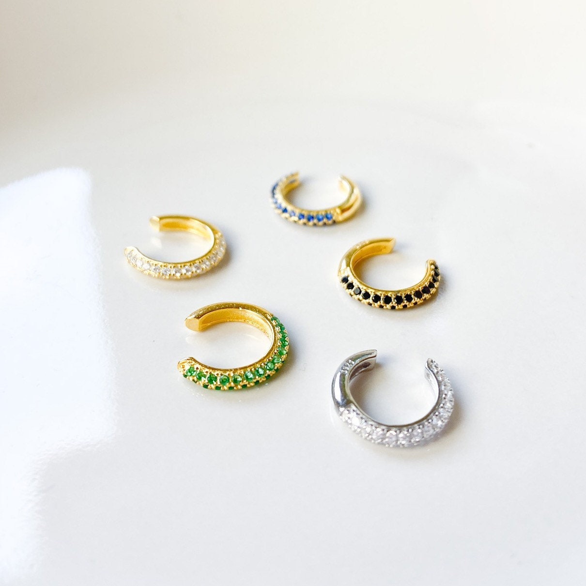 Dainty stackable sapphire cz ear cuff, ear cuff no piercing, gold ear cuff, ear cuff non pierced, fake conch piercing, ear cuffs